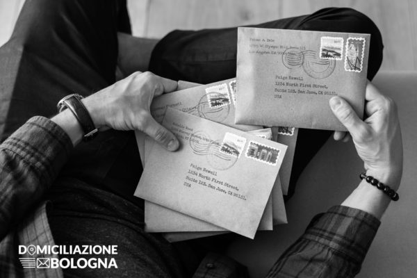 Cassetta postale Bologna
